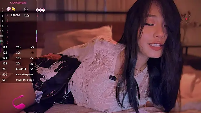 kimmy chi  online show from October 2025 05:54:01 PM