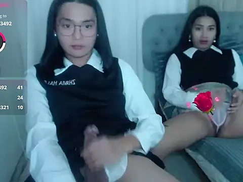 zhaviahale21 online show from June 2026 05:29:01 PM