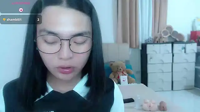 zhaviahale21 online show from July 2026 02:13:02 PM