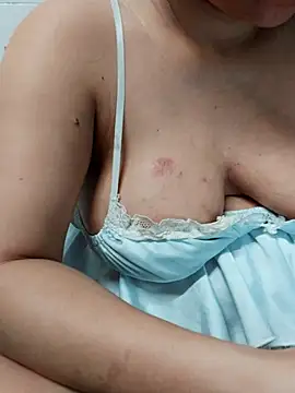 Mimi18x online show from March 2025 03:18:02 PM