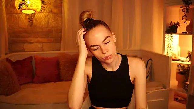 sn0w barbie online show from December 2024 12:16:02 PM