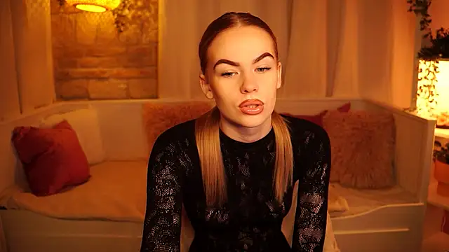 sn0w barbie online show from February 2025 12:16:01 PM