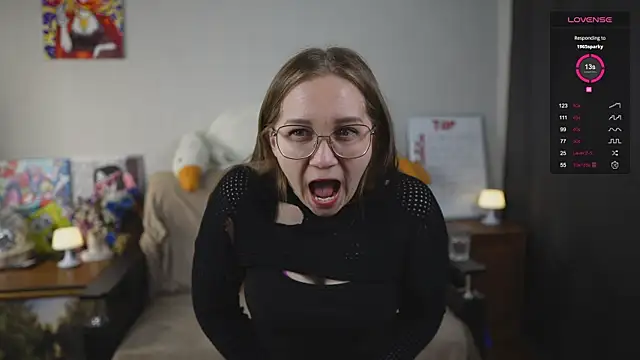 Miatiny online show from October 2025 04:22:02 AM