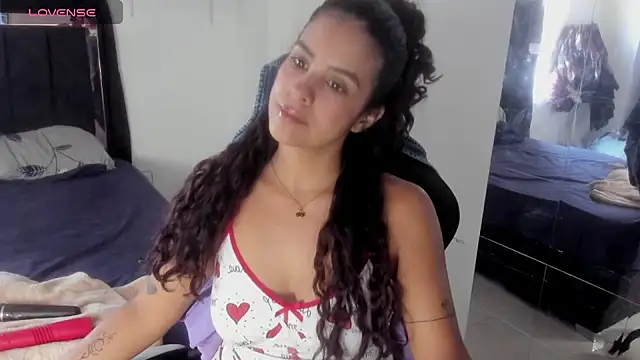 Moon Sammy online show from November 2025 01:17:02 PM