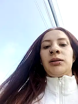 SAMANTHA-16  online show from March 2025 01:40:01 PM