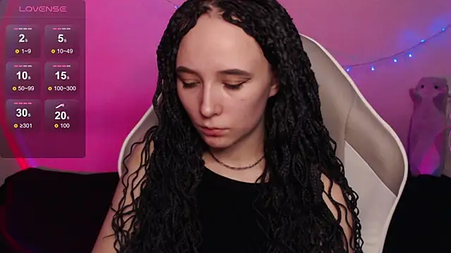 Robin yourss online show from January 2025 04:36:01 PM