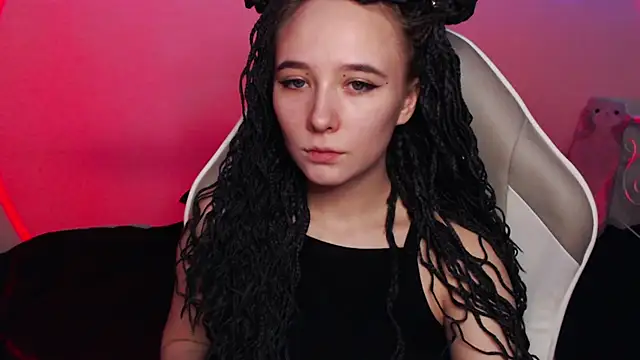 Robin yourss online show from February 2025 04:35:02 AM