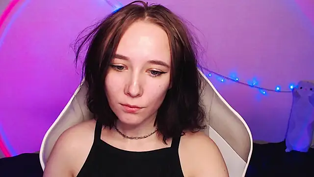 Robin yourss online show from March 2025 03:05:02 PM