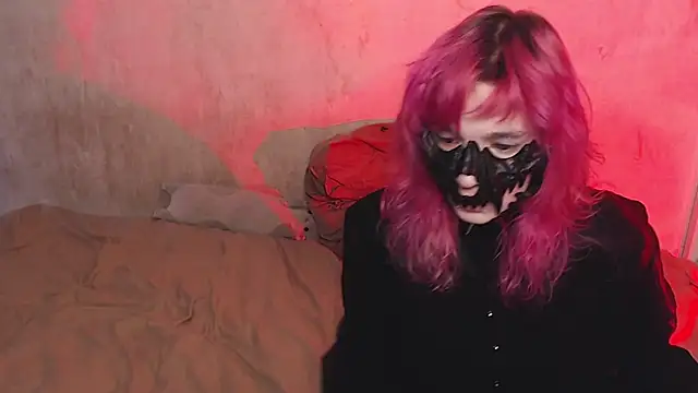 Robin yourss online show from October 2025 09:43:01 AM