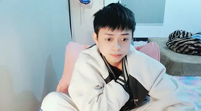 FFFFZ189 online show from January 2025 11:34:02 AM