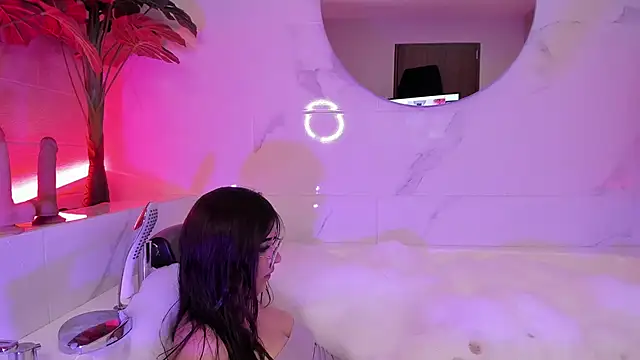 Megan mooree  online show from January 2025 06:13:01 PM