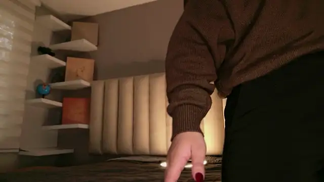 Megan mooree  online show from April 2026 12:38:02 PM