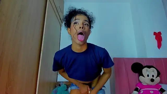 bloom444 online show from December 2024 03:45:02 AM