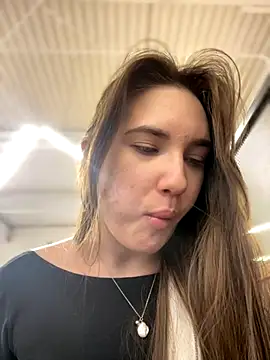 Holly Molii online show from December 2024 08:11:02 AM