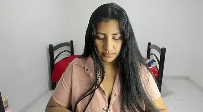 nikol sexy39 online show from February 2025 06:53:01 PM