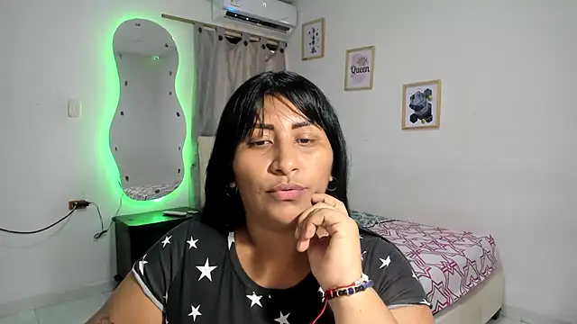 nikol sexy39 online show from September 2025 01:59:01 PM