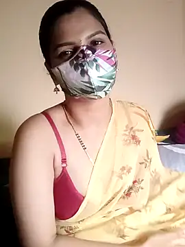 Snapshot of yourtamilcouple chatting on December 2024 09:13:01 AM yourtamilcouple online show from December 2024 09:13:01 AM