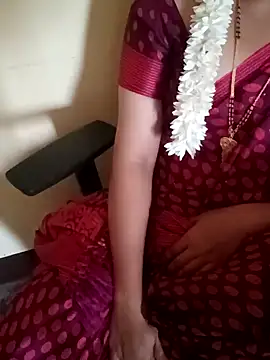 Snapshot of yourtamilcouple chatting on February 2025 10:32:02 AM yourtamilcouple online show from February 2025 10:32:02 AM