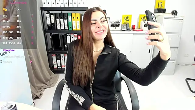 kilenyapatrice online show from December 2024 11:50:02 AM