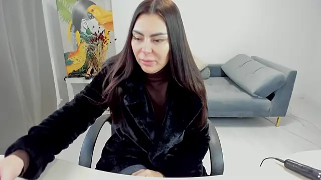 kilenyapatrice online show from January 2026 12:10:01 PM