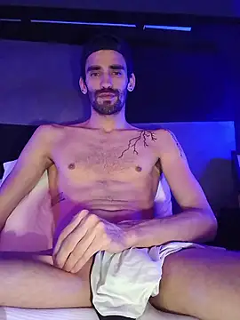 johngil0995 online show from January 2026 03:47:01 PM