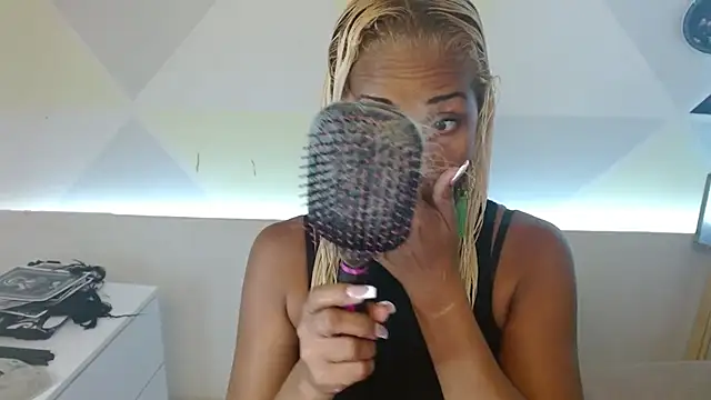 NatashaDormat online show from November 2025 01:22:01 PM