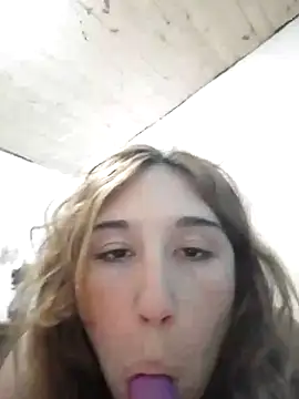 Snapshot of sofiwein chatting on January 2025 10:36:01 PM sofiwein online show from January 2025 10:36:01 PM