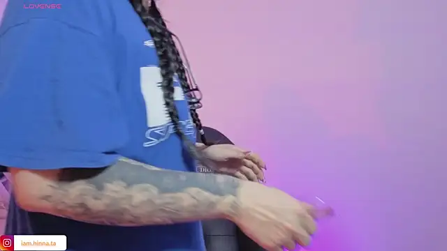 Snapshot of hina_tay chatting on November 2025 03:16:02 AM hina tay online show from November 2025 03:16:02 AM