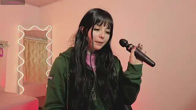 Snapshot of hina_tay chatting on November 2025 03:06:01 AM hina tay online show from November 2025 03:06:01 AM