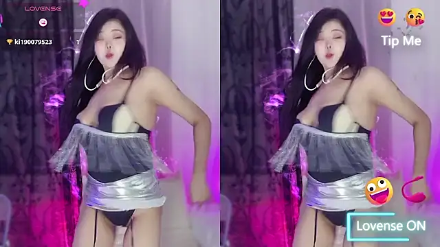 Bunny Tutu online show from March 2025 03:16:02 PM