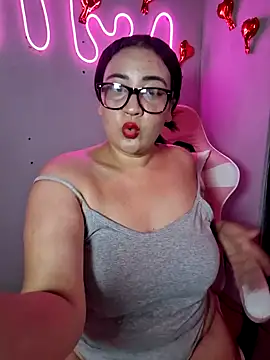 alexxaa96 online show from January 2025 04:34:02 PM