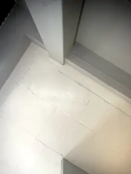 Snapshot of Curveysinaa chatting on November 2025 05:39:01 AM Curveysinaa online show from November 2025 05:39:01 AM