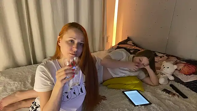 Snapshot of __2sya__ chatting on February 2025 01:24:01 AM 2sya online show from February 2025 01:24:01 AM