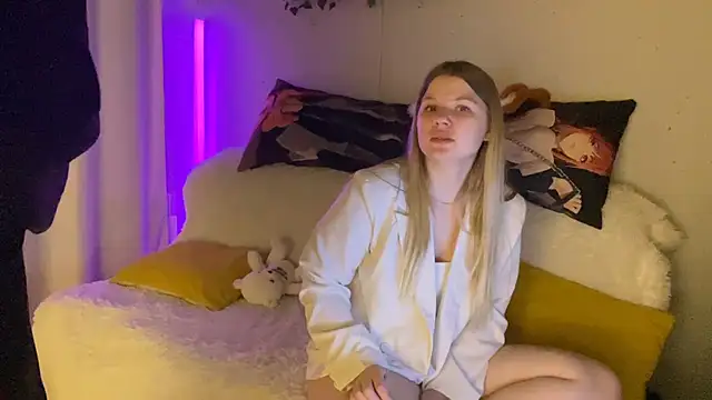 Snapshot of __2sya__ chatting on March 2025 05:20:01 PM 2sya online show from March 2025 05:20:01 PM