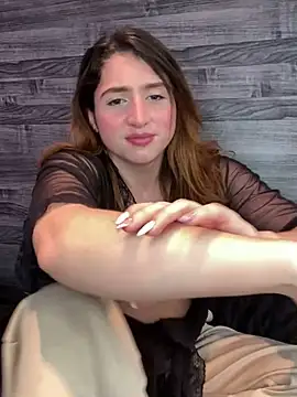 kamel-ayesha online show from January 2025 06:44:01 PM