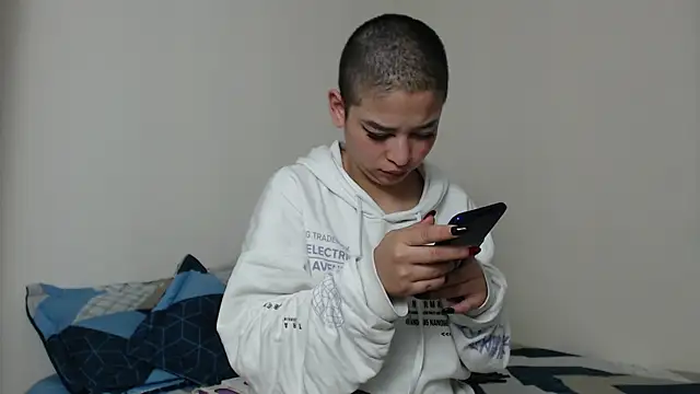 Bitsy Messy online show from January 2025 10:16:02 AM