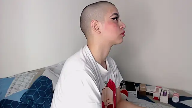 Bitsy Messy online show from February 2025 08:32:02 AM