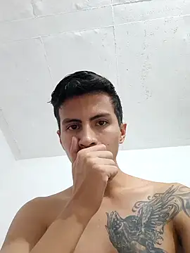 Snapshot of Velk_hot chatting on December 2024 03:08:02 AM Velk hot online show from December 2024 03:08:02 AM