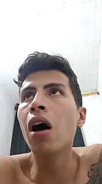 Snapshot of Velk_hot chatting on December 2024 03:53:02 AM Velk hot online show from December 2024 03:53:02 AM