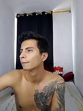 Snapshot of Velk_hot chatting on December 2024 07:10:01 PM Velk hot online show from December 2024 07:10:01 PM