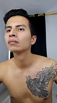 Snapshot of Velk_hot chatting on December 2024 09:20:02 PM Velk hot online show from December 2024 09:20:02 PM