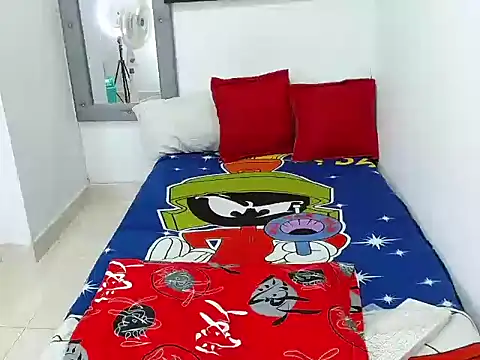 Snapshot of Velk_hot chatting on January 2026 03:50:01 PM Velk hot online show from January 2026 03:50:01 PM