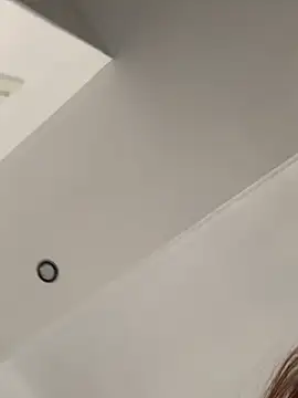 Aimeil online show from November 2025 08:15:01 AM