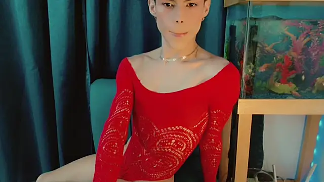 Snapshot of femboykeene chatting on March 2025 02:29:01 AM femboykeene online show from March 2025 02:29:01 AM