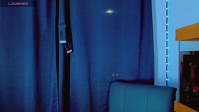 Snapshot of femboykeene chatting on September 2025 03:19:01 AM femboykeene online show from September 2025 03:19:01 AM