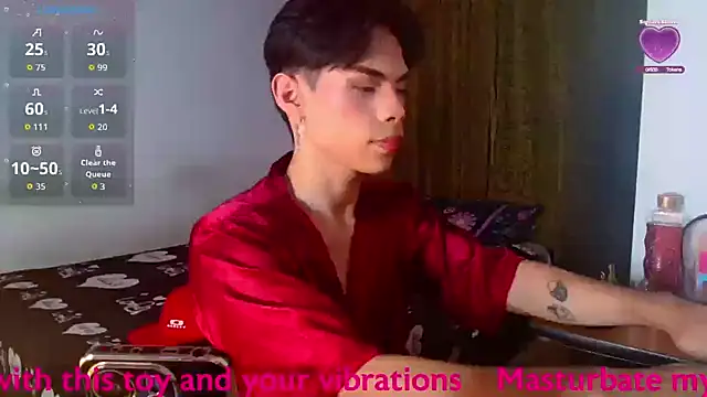 Snapshot of femboykeene chatting on November 2025 11:14:01 PM femboykeene online show from November 2025 11:14:01 PM