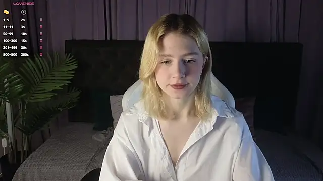 jenny bunny  online show from March 2025 01:27:01 AM