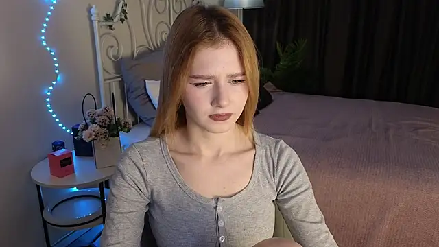 jenny bunny  online show from October 2025 01:25:01 AM