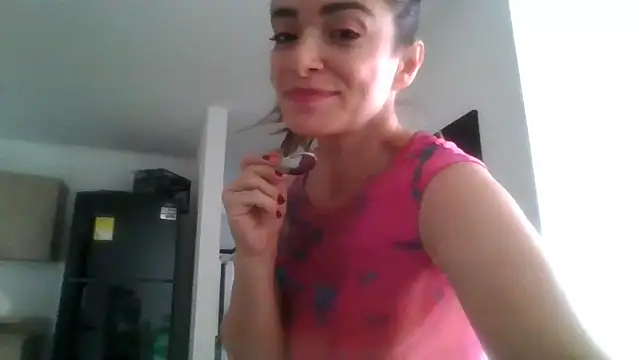 Liloo8923 online show from January 2025 12:15:02 PM