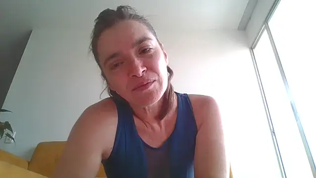 Liloo8923 online show from January 2025 01:44:02 PM